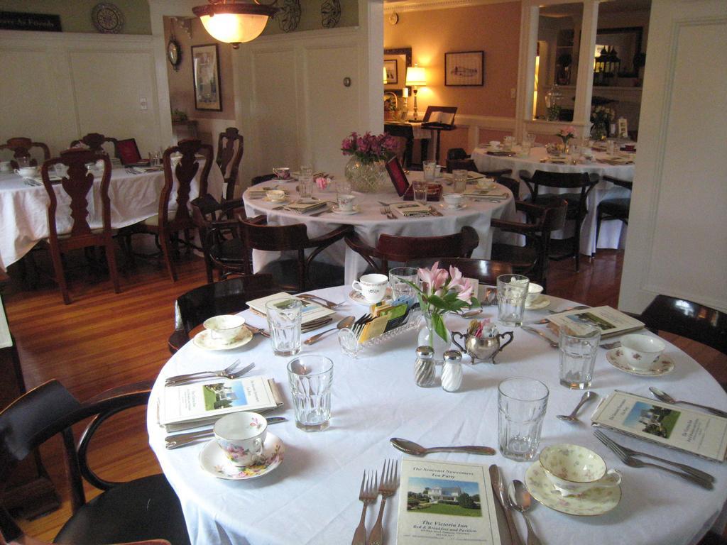 Victoria Inn Хамптън Екстериор снимка
