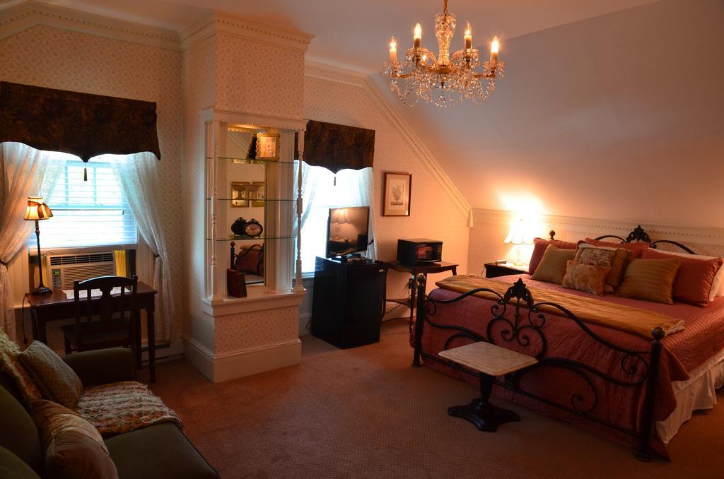 Victoria Inn Хамптън Екстериор снимка